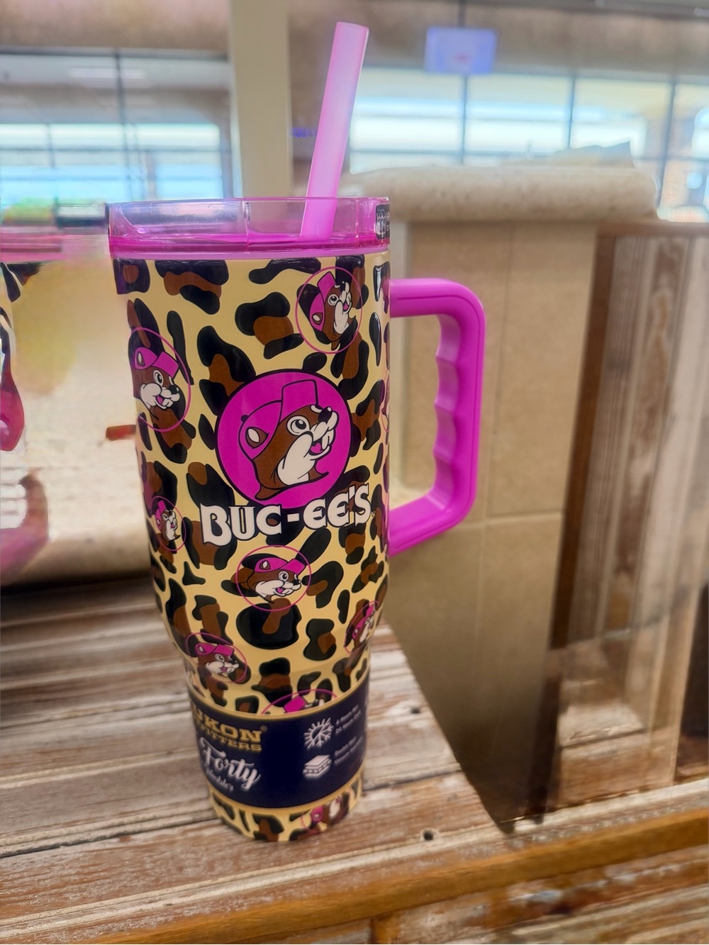 Buc-ee's Leopard Print Travel Tumbler with Pink Handle
